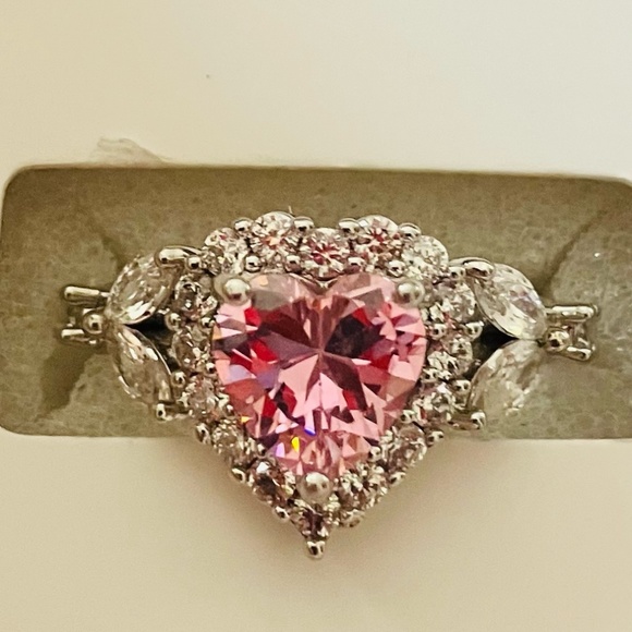 Believe Pink Silver Plated Heart Cubic Zirconia Ring by Brilliance Size 7 NWT - Picture 1 of 6
